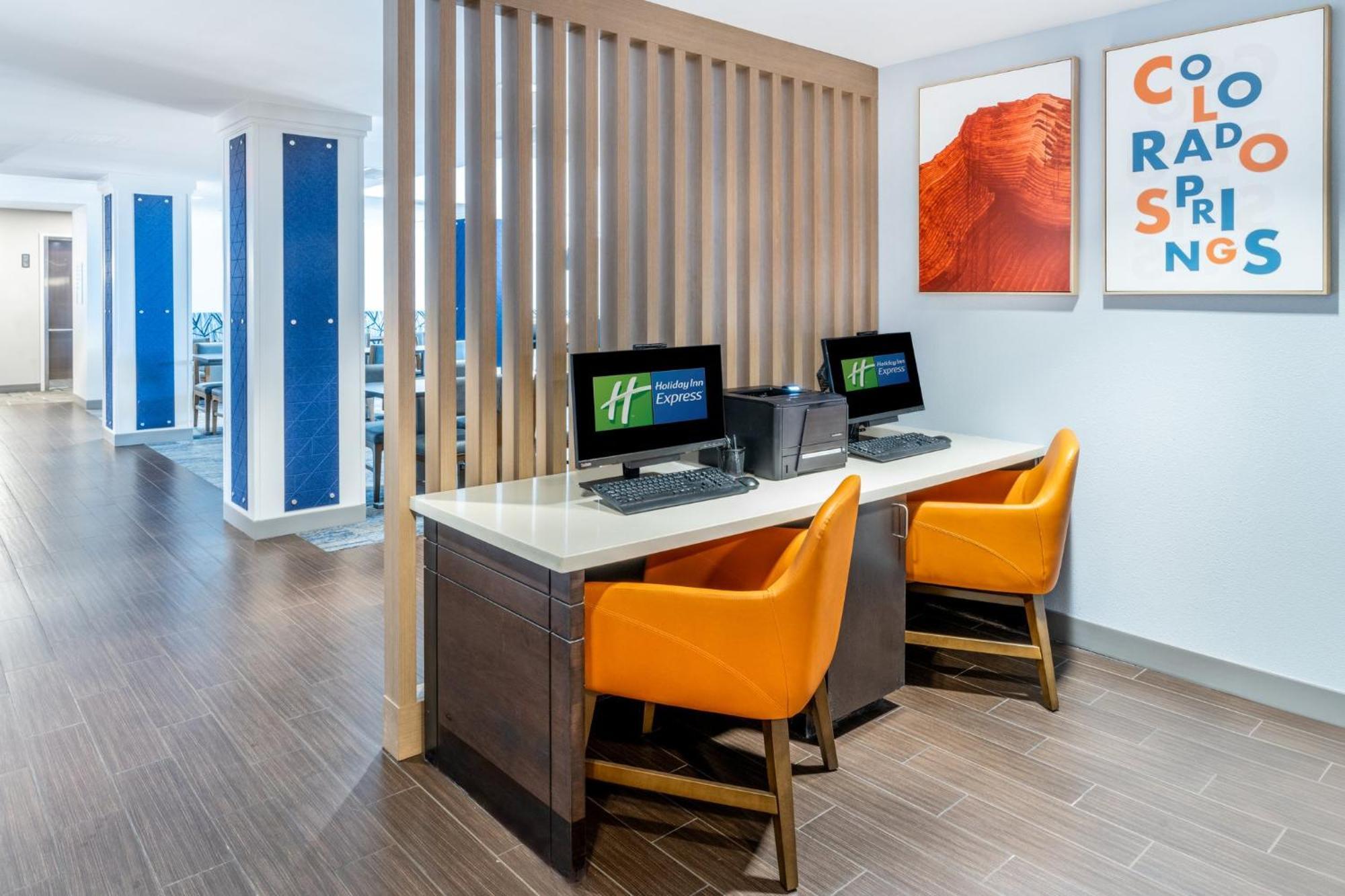 Holiday Inn Express - Colorado Springs - First & Main By Ihg Eksteriør billede